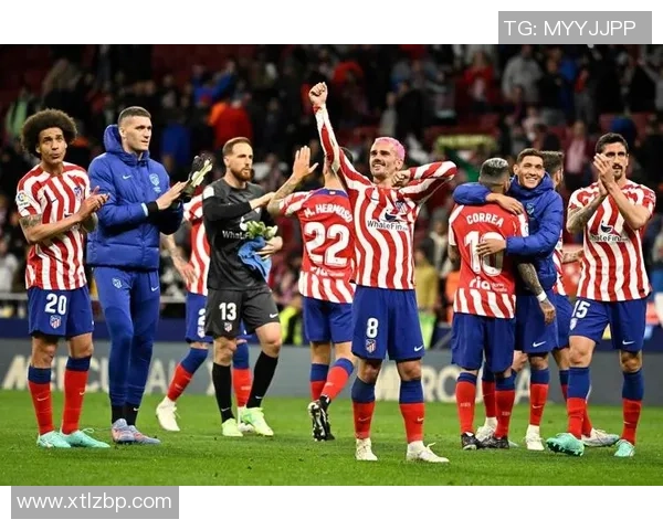 西甲激战：拜仁逆转AC米兰帽子戏法引爆全场战术分析揭秘