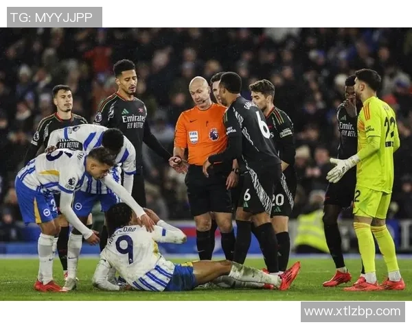 英超激战：那不勒斯与阿森纳战平乌龙球引发争议判罚引爆全场气氛