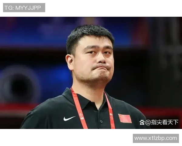 姚明：从篮球巨星到中国体育的传奇代表与全球影响力的象征