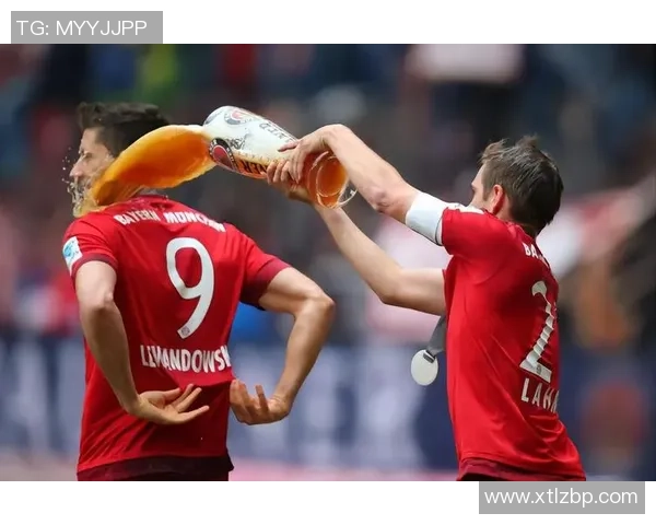 国王杯激战那不勒斯与拜仁握手言和转会传闻引发热议