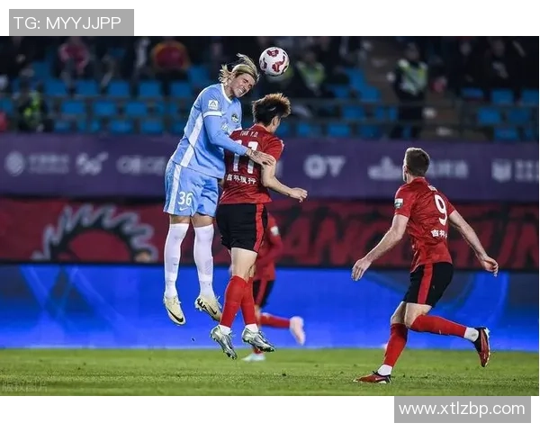 中超精彩对决里昂大胜AC米兰帽子戏法引发全场沸腾